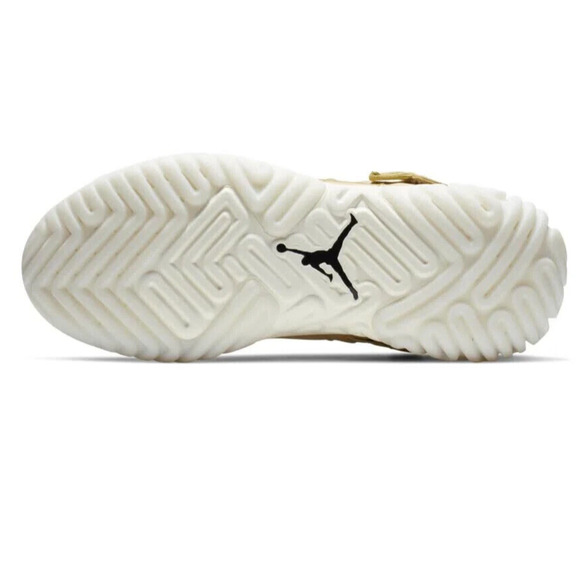 Nike Air Jordan Jumpman Proto-React BV1654-200 Cream Club Gold Men's Siz… - Picture 7 of 7